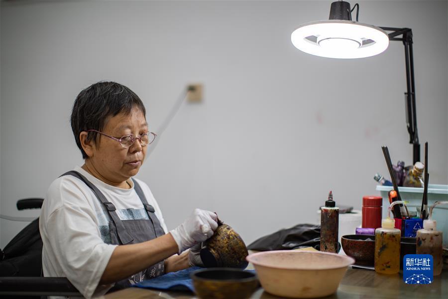 奔驰宝马电玩城558855